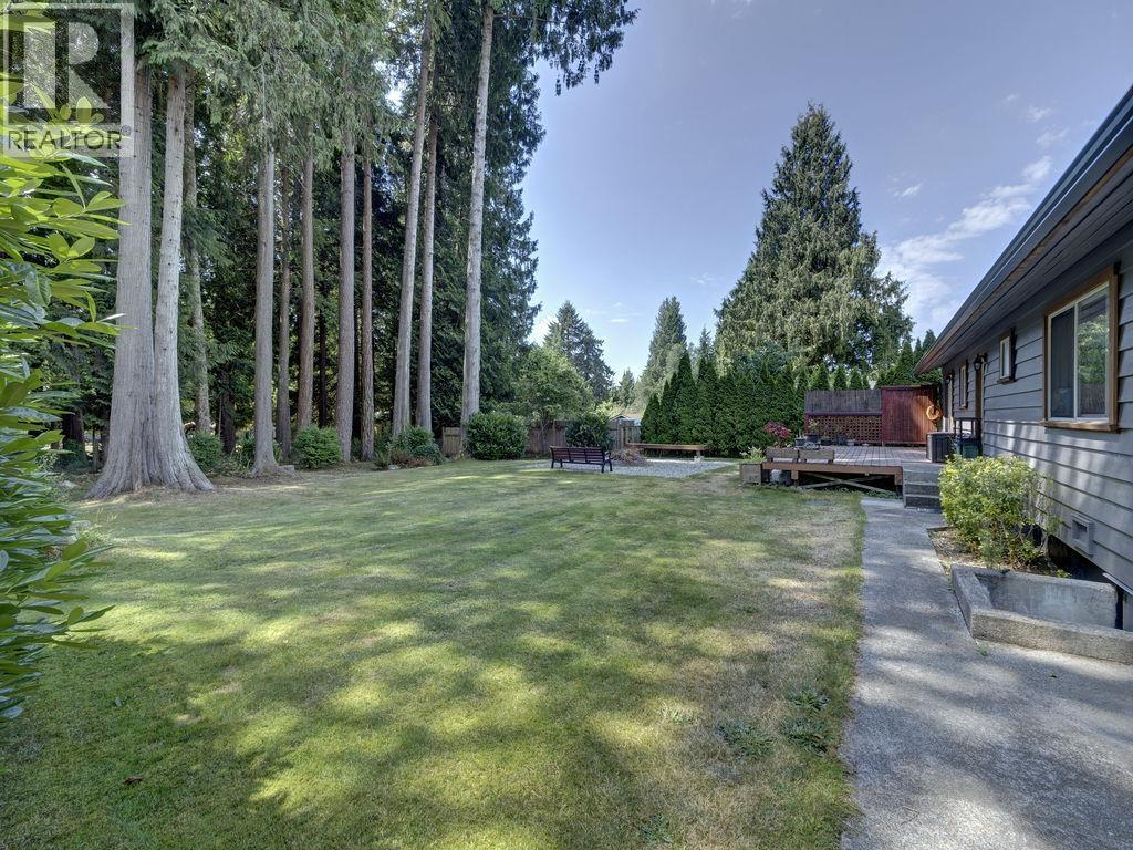 3367 RICHARDS ROAD, Roberts Creek