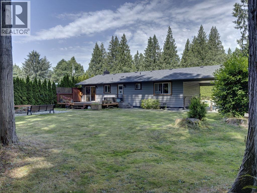 3367 RICHARDS ROAD, Roberts Creek