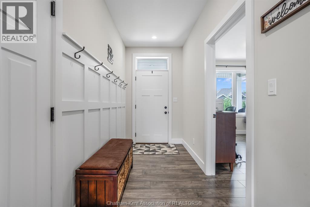 308 Davies STREET East - Image 16