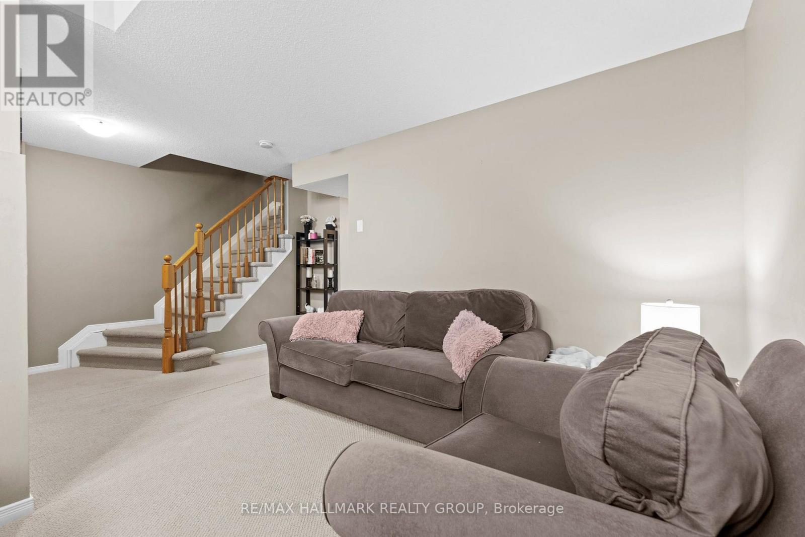 358 GALSTON PRIVATE - 25