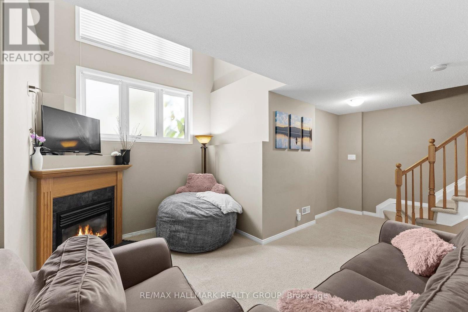 358 GALSTON PRIVATE - 26