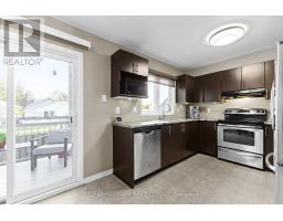 358 Galston Private, Ottawa, ON K1W0G3 Photo 11