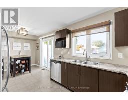 358 Galston Private, Ottawa, ON K1W0G3 Photo 15