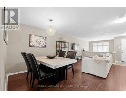 358 Galston Private, Ottawa, ON K1W0G3 Photo 20