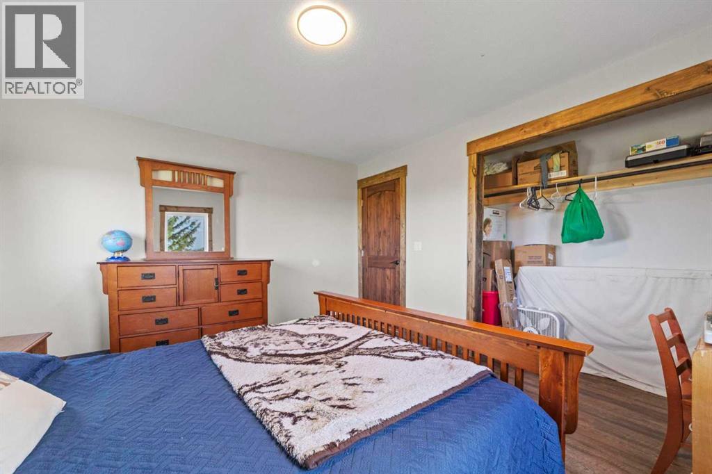 Listing photo – 48448 Range Road 184, Rural Camrose County