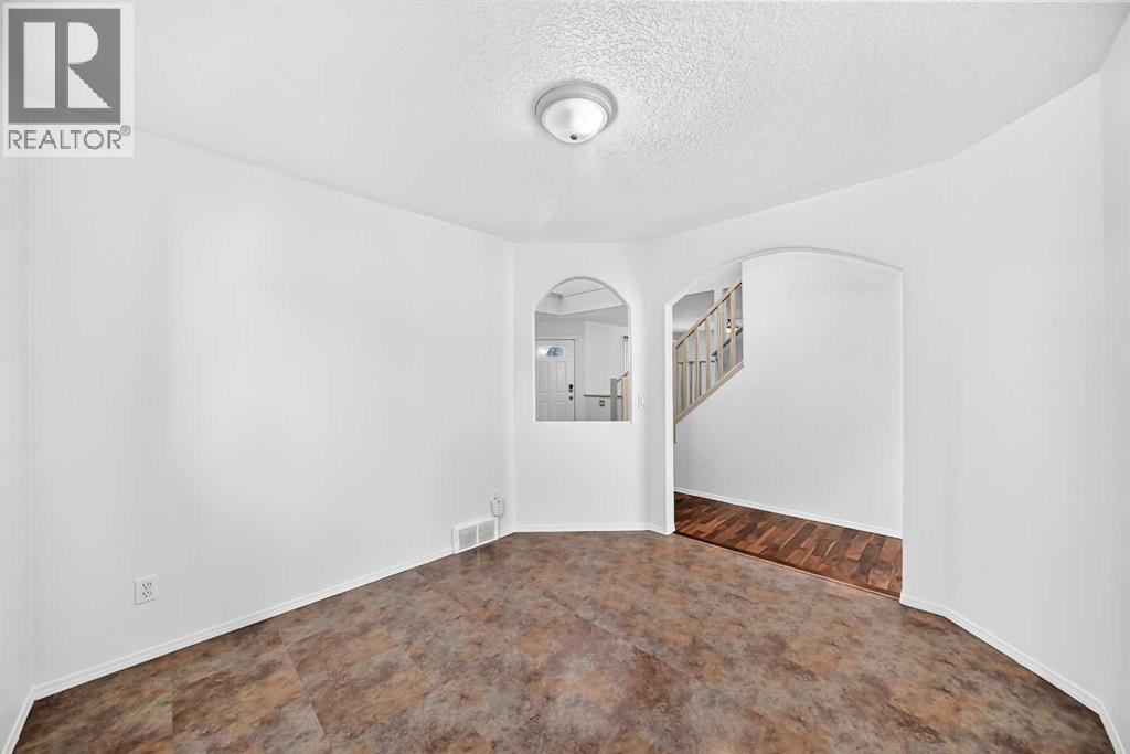186 Panamount Drive NW - 12