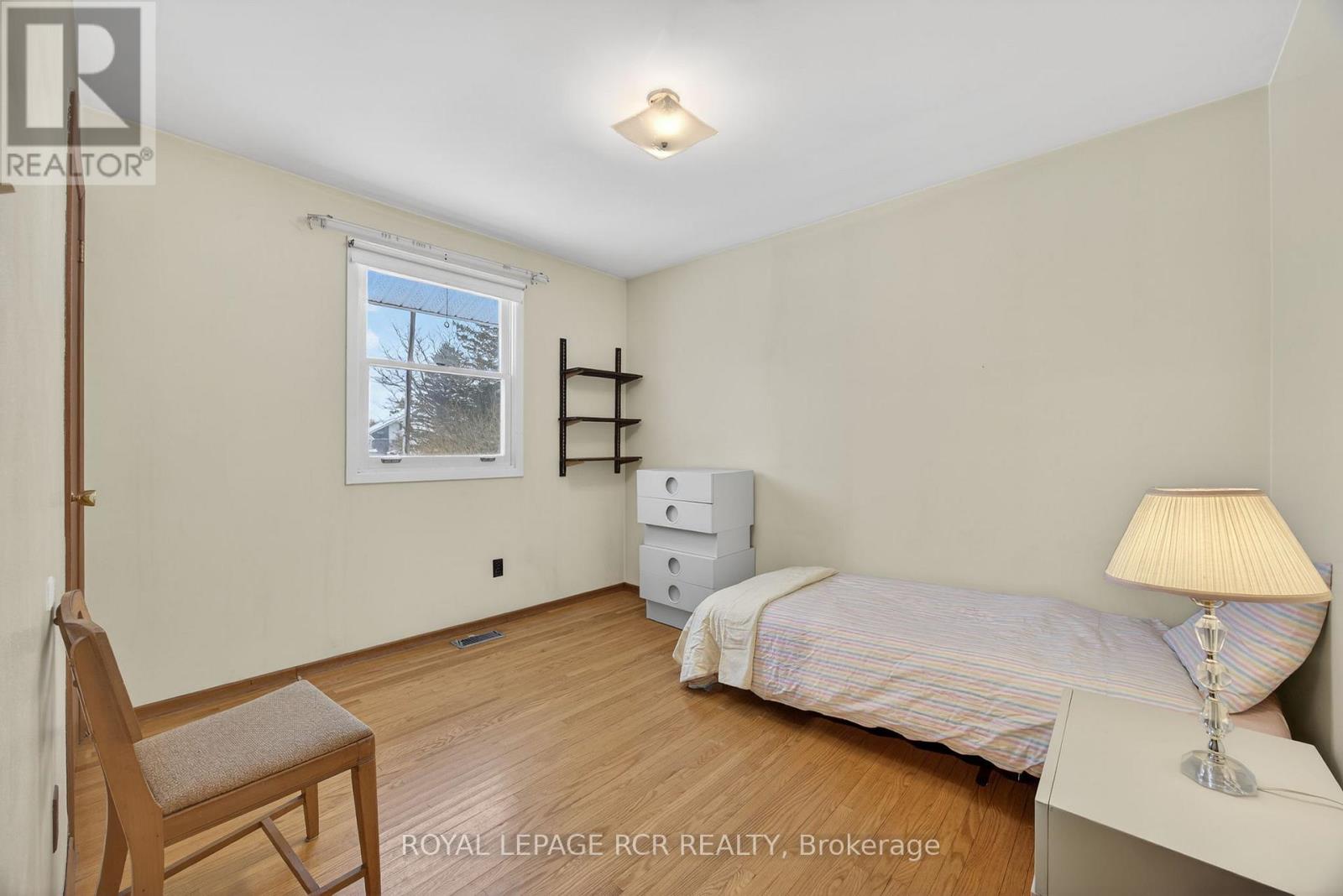 24 DRUMMOND STREET - 14