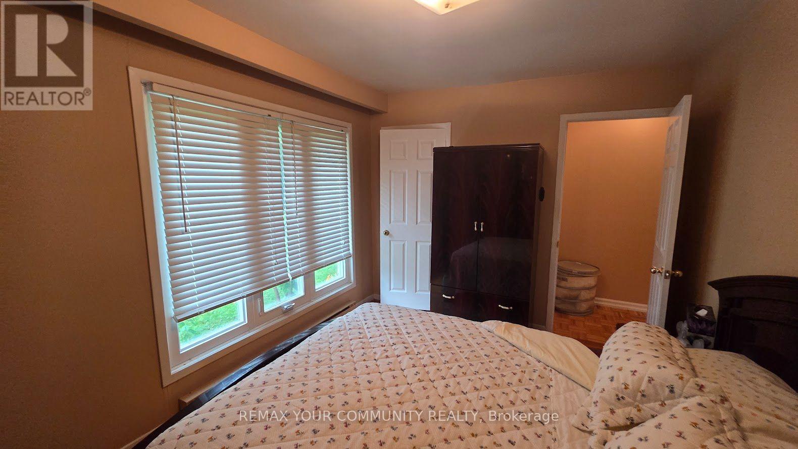 1031 METRO ROAD - Image 22