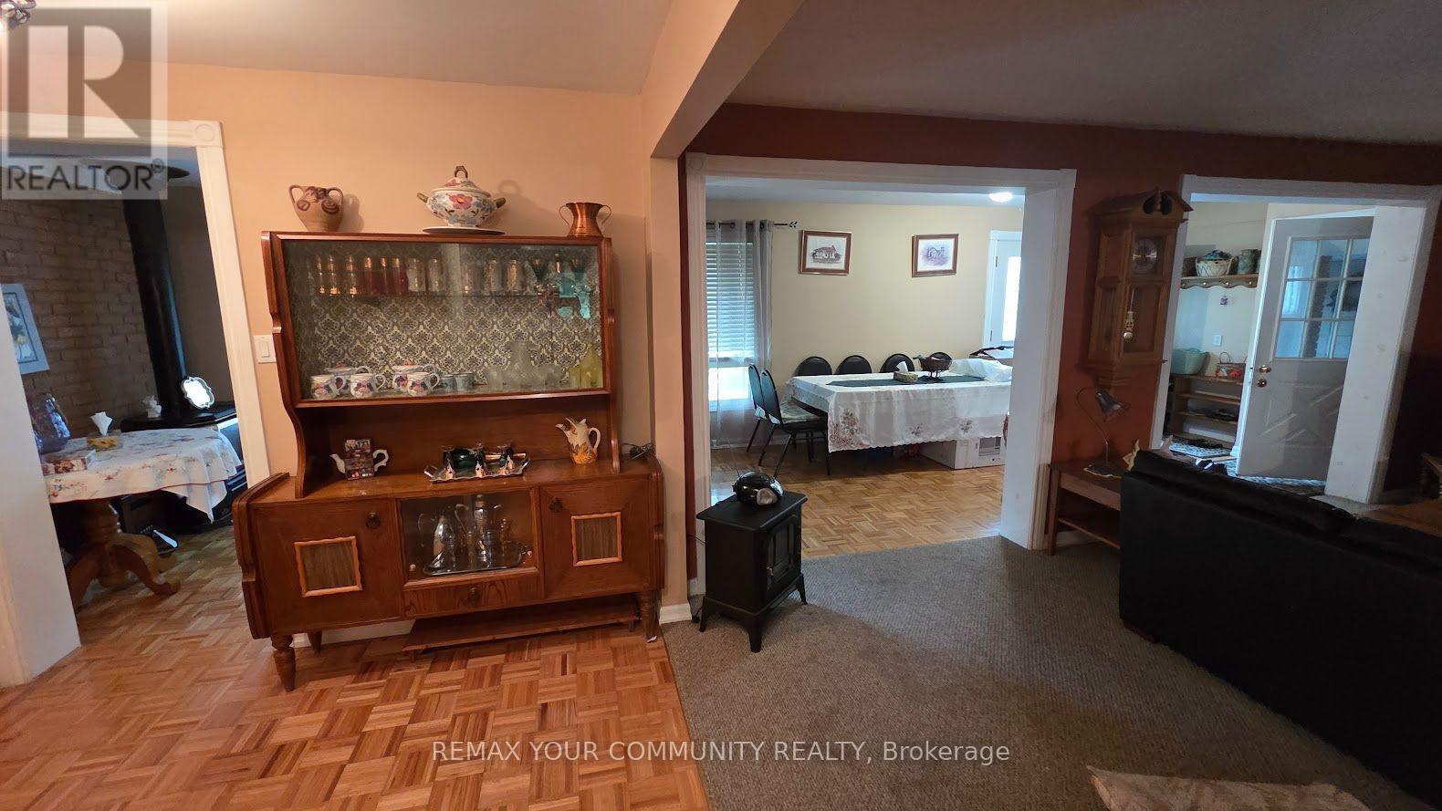 1031 METRO ROAD - Image 8