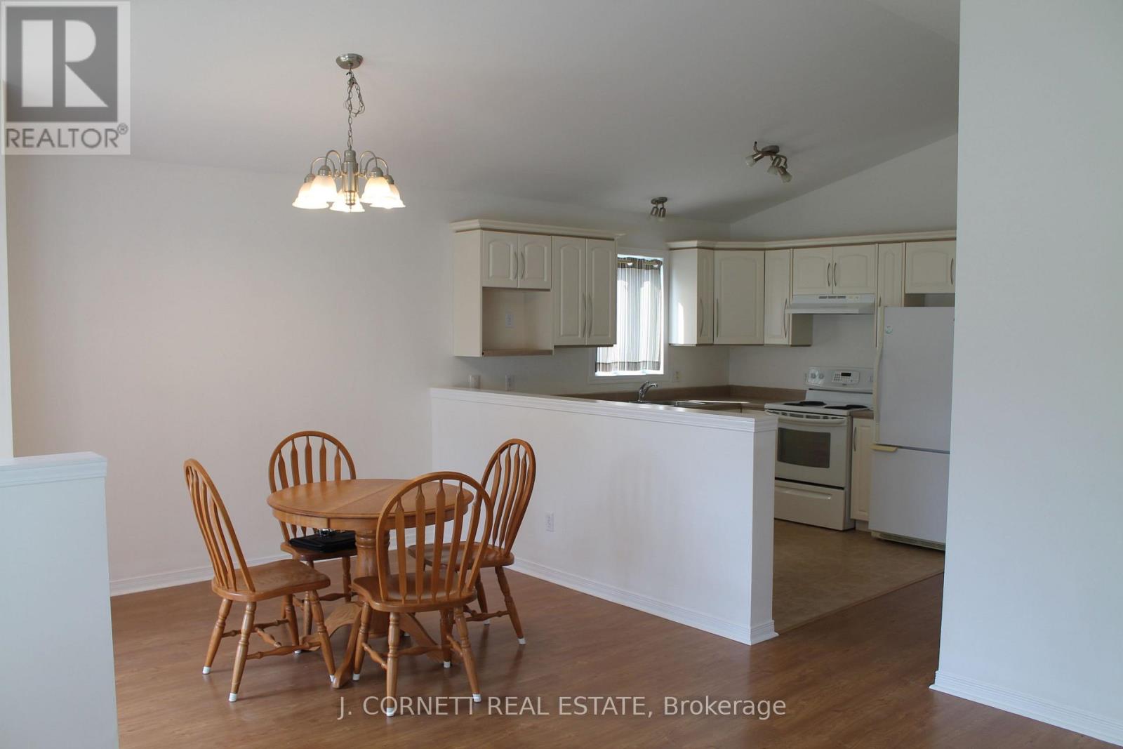 133 DUNBAR AVENUE - 5