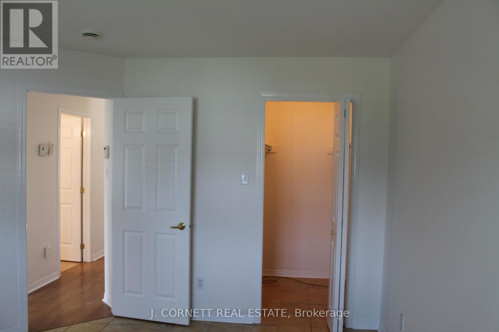 133 DUNBAR AVENUE - 9