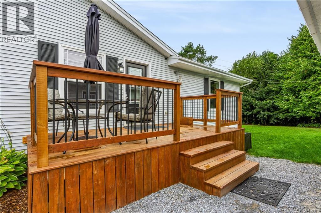 65 Meadow Avenue - Image 37