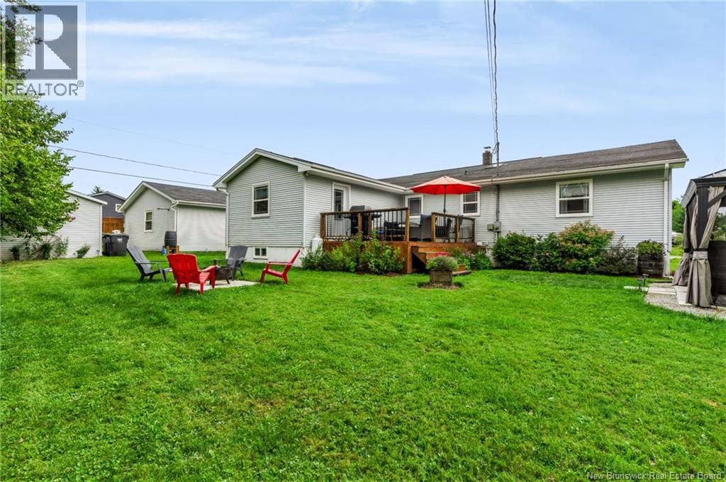 65 Meadow Avenue - Image 44