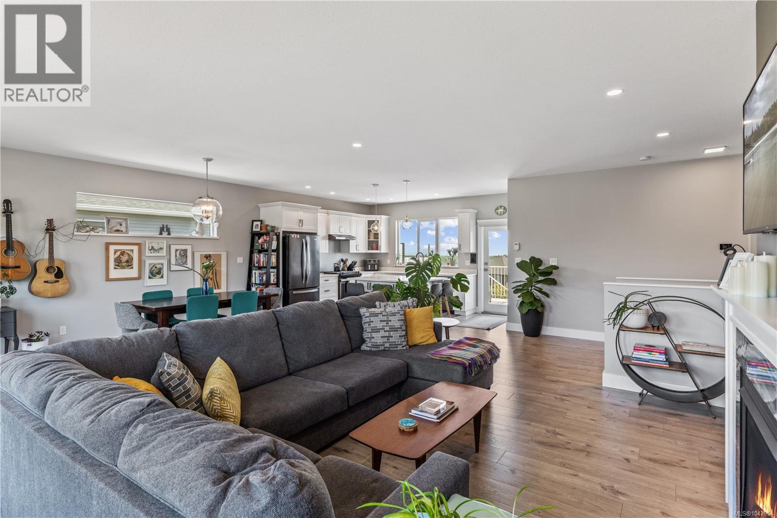 2494 Kentmere Ave - Image 10