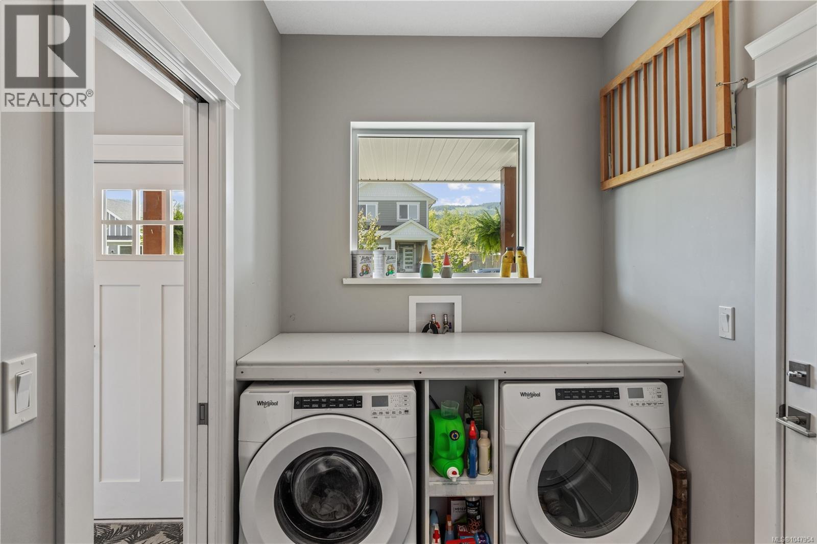 2494 Kentmere Ave - Image 33