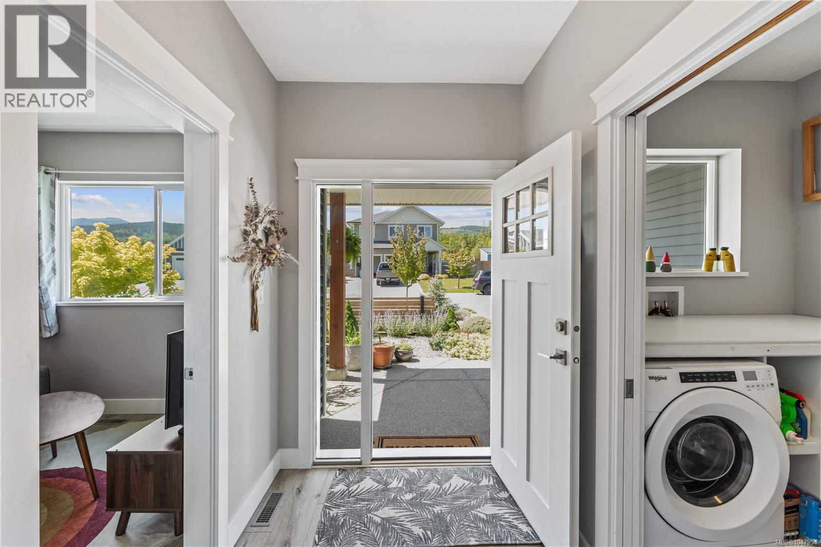 2494 Kentmere Ave - Image 34