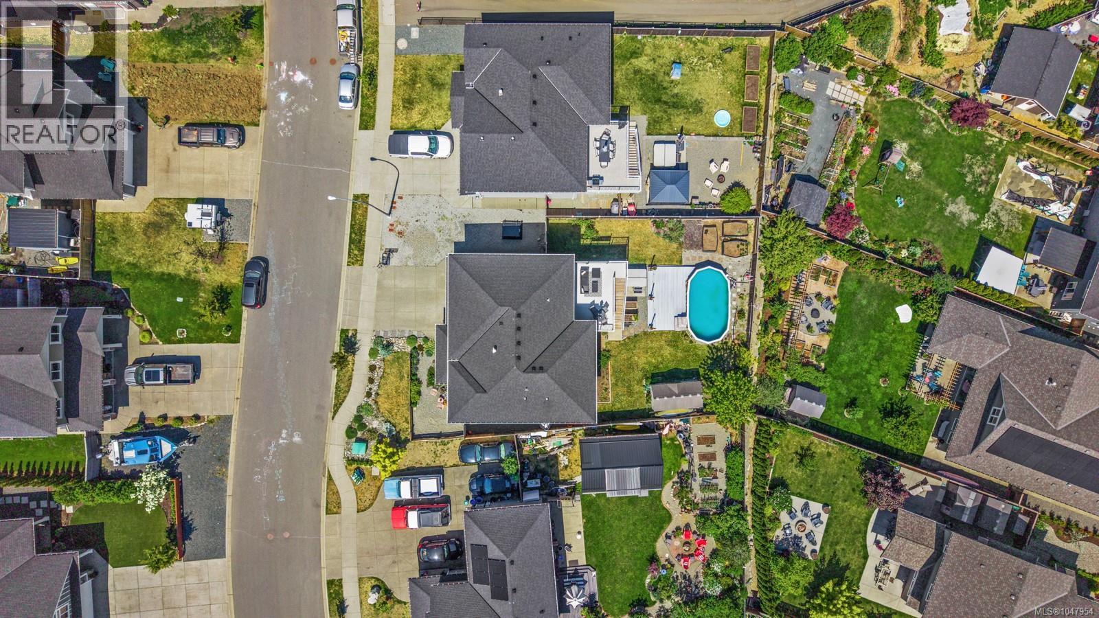2494 Kentmere Ave - Image 29