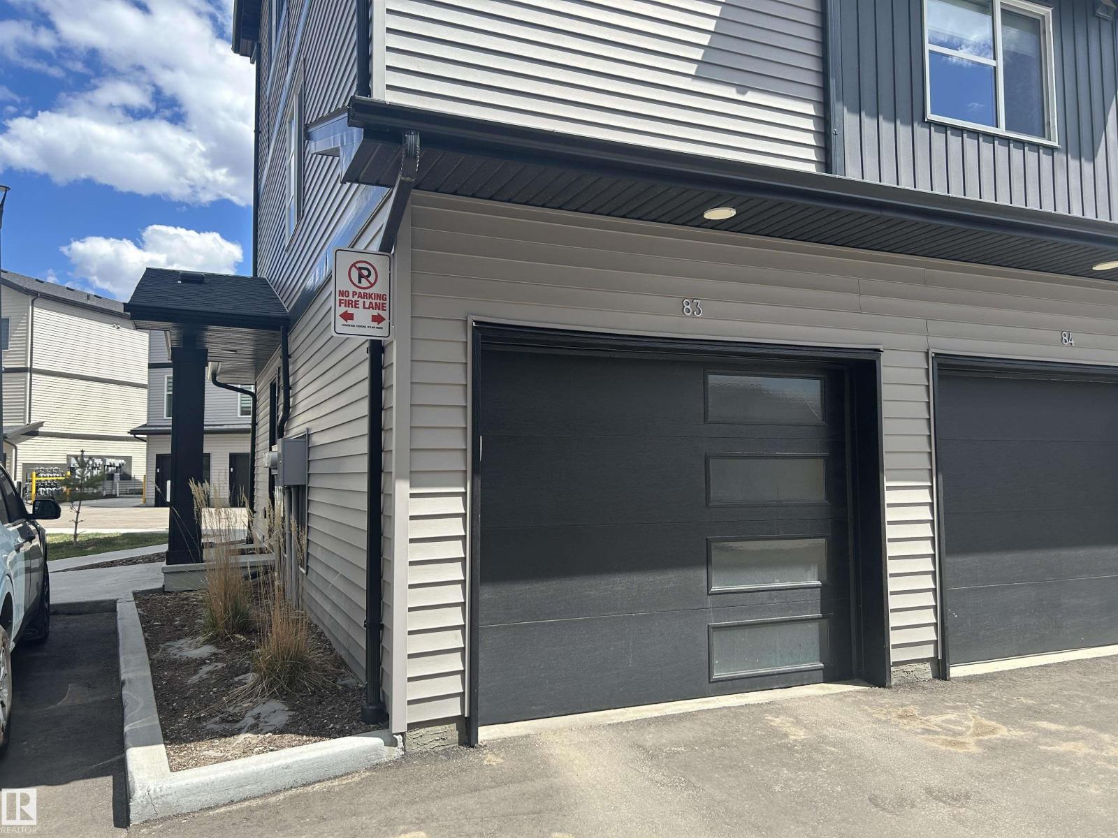 #83 1203 163 ST SW, Glenridding Heights, Edmonton photo 1
