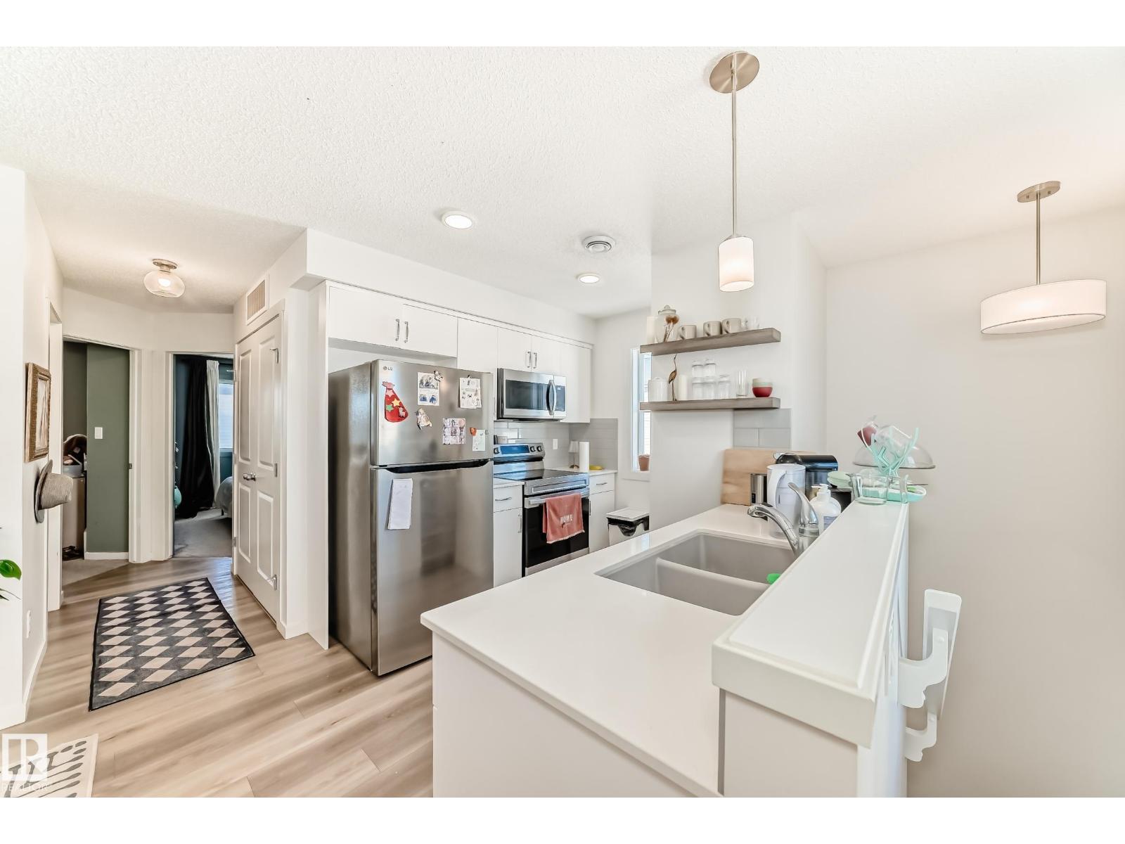 #83 1203 163 ST SW, Glenridding Heights, Edmonton photo 3