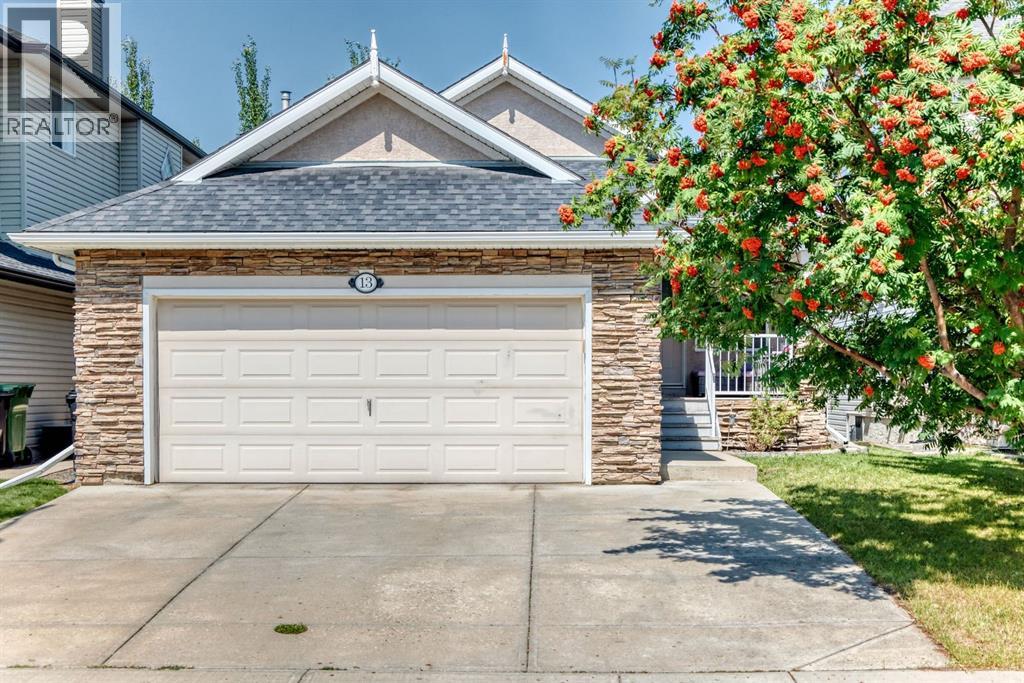 13 Cresthaven Way SW, Crestmont, Calgary photo 2