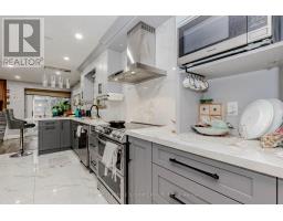 Eating area - 32 Elderwood Place, Brampton, ON L6V3N3 Photo 8