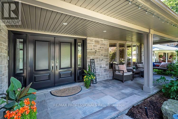7 TREELINE COURT - 5