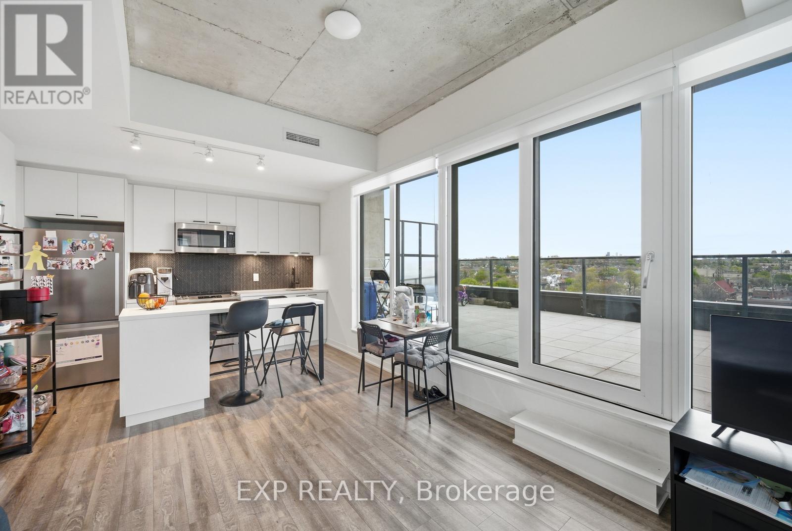 #804 1808 ST CLAIR AVENUE W - 2