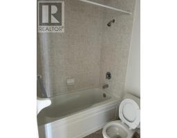1006 - 349 Rathburn Road W, Mississauga, ON L5B0G9 Photo 7