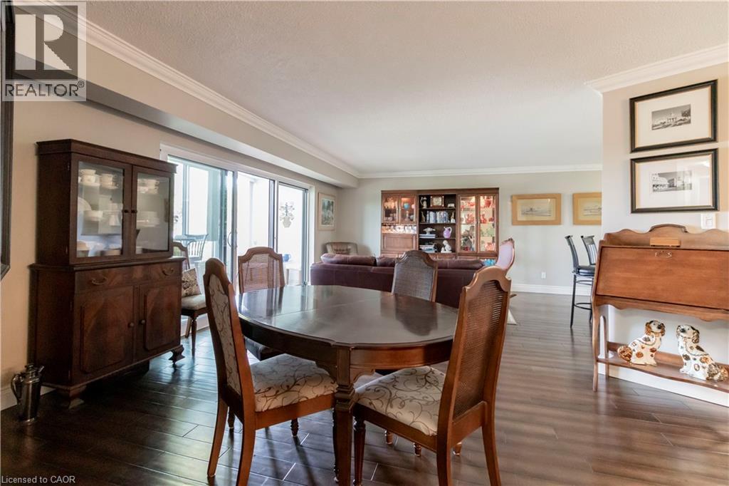 #401 250 GLENRIDGE Drive - Image 8