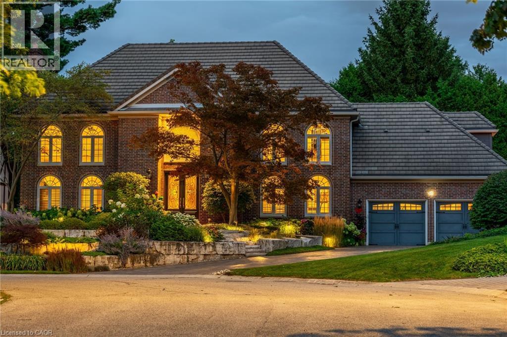 45 PEPPERTREE Crescent