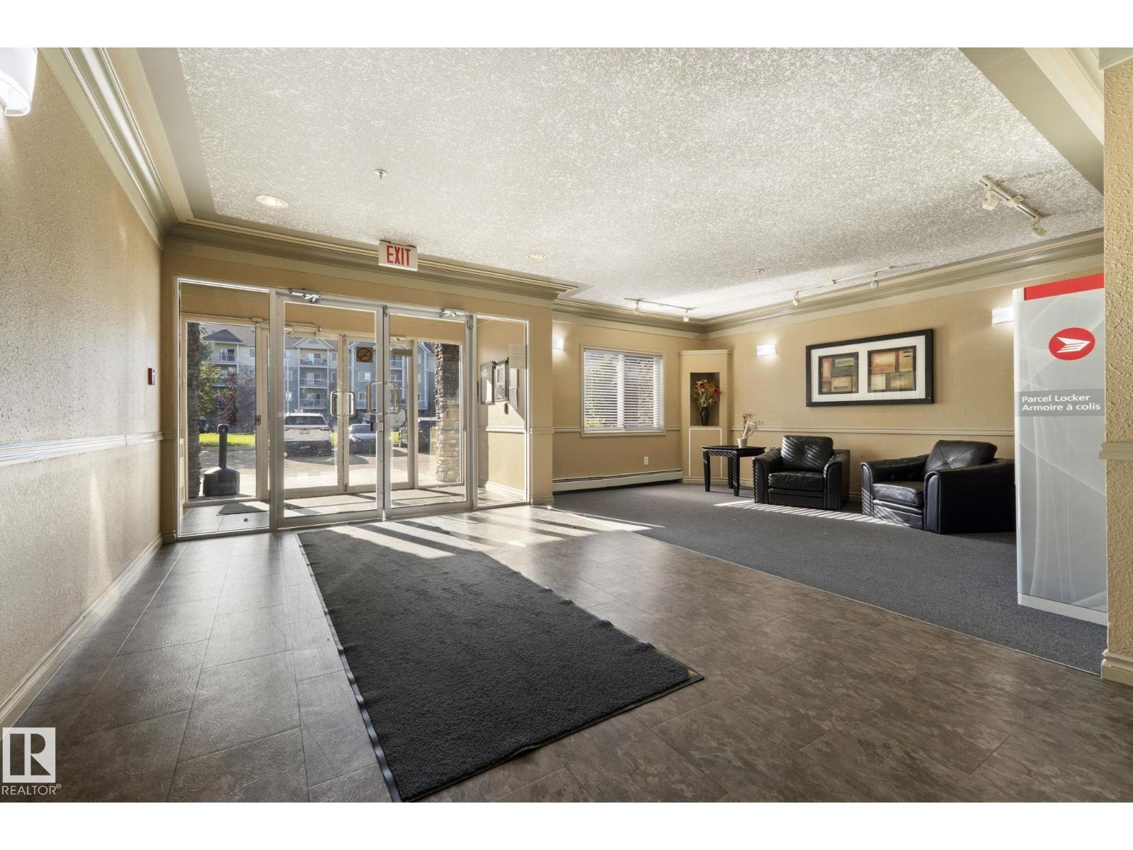#112 70 WOODSMERE CL - 2