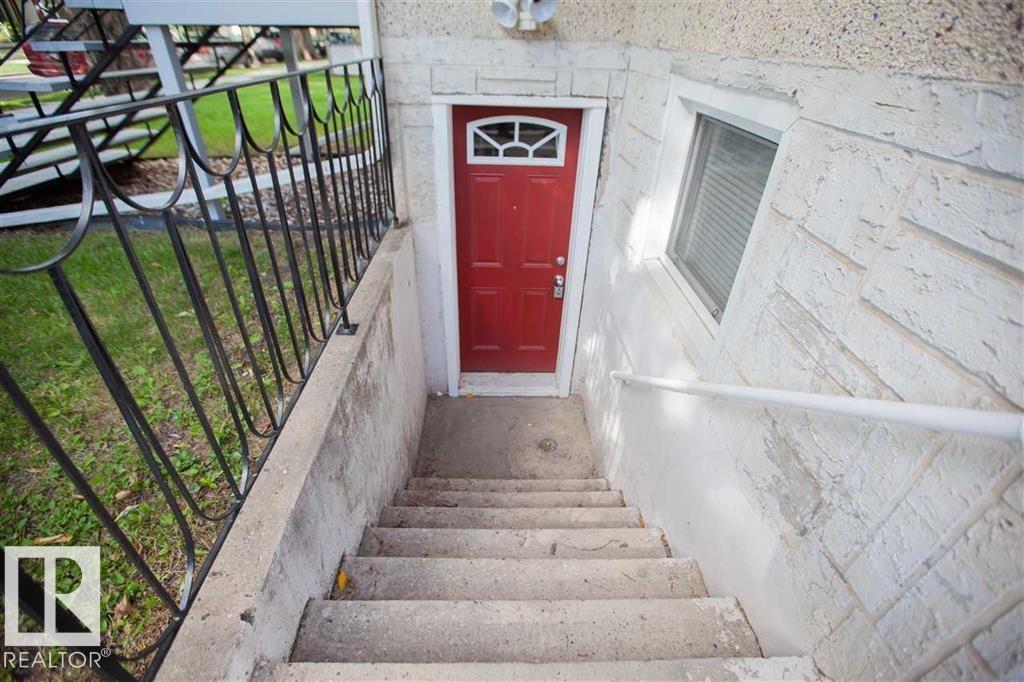 11811 70 ST NW - 3
