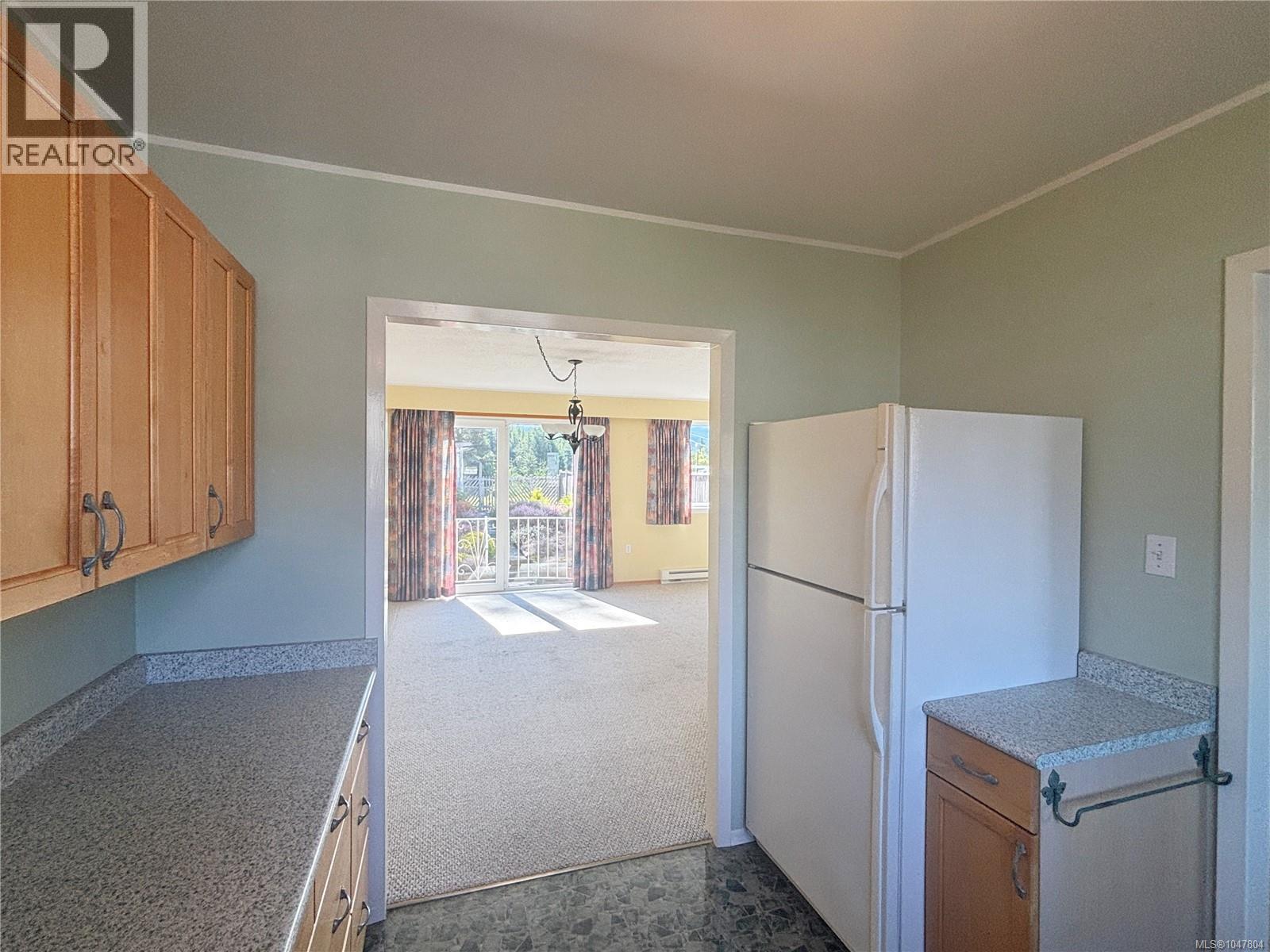 504 Maquinna Cres, Gold River