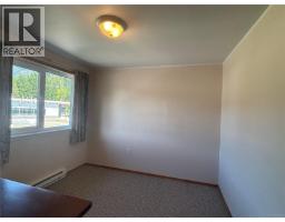 504 Maquinna Cres, Gold River, BC V0P1G0 Photo 12