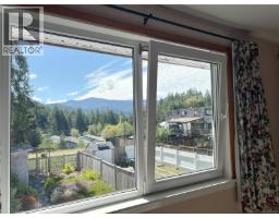 504 Maquinna Cres, Gold River, BC V0P1G0 Photo 14