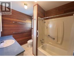 504 Maquinna Cres, Gold River, BC V0P1G0 Photo 15