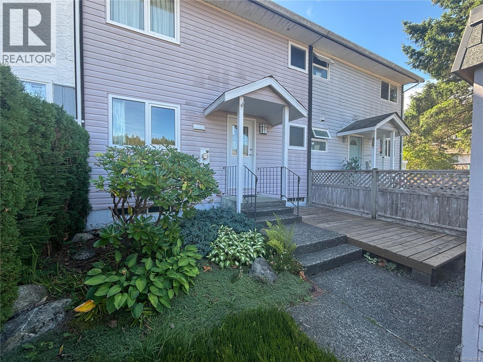 504 Maquinna Cres, Gold River