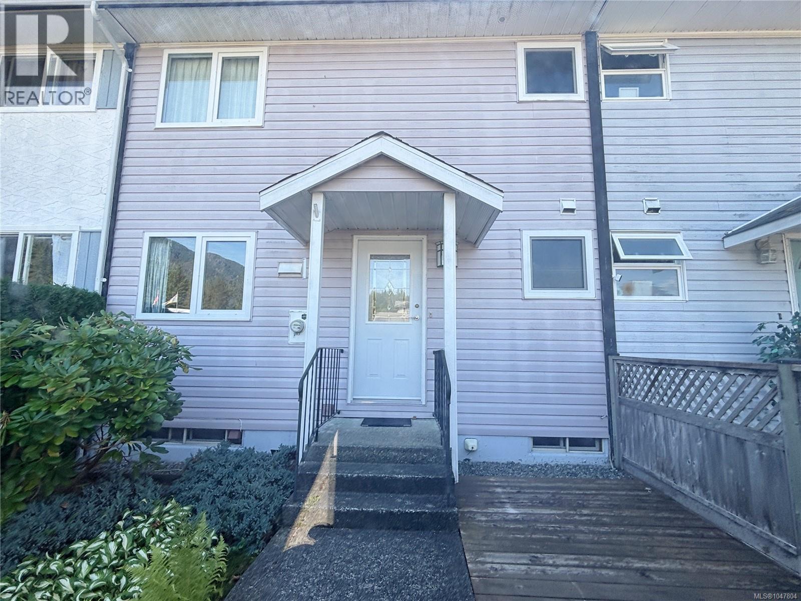 504 Maquinna Cres, Gold River