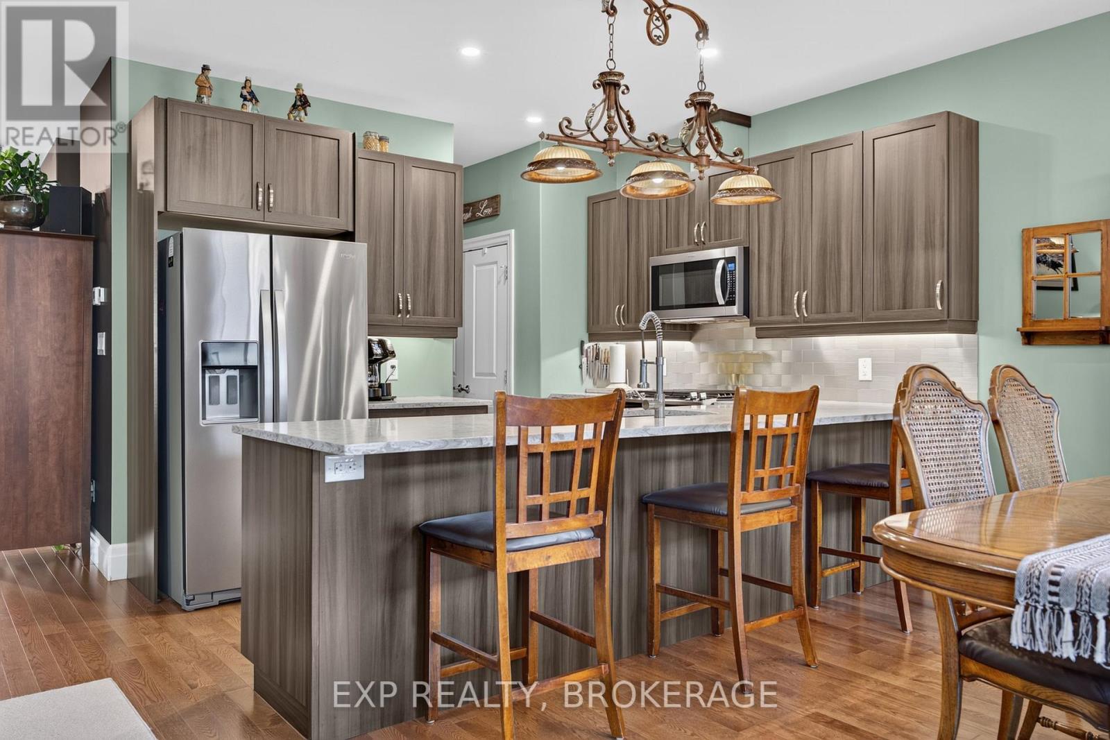 32 CURTIS STREET - Image 14