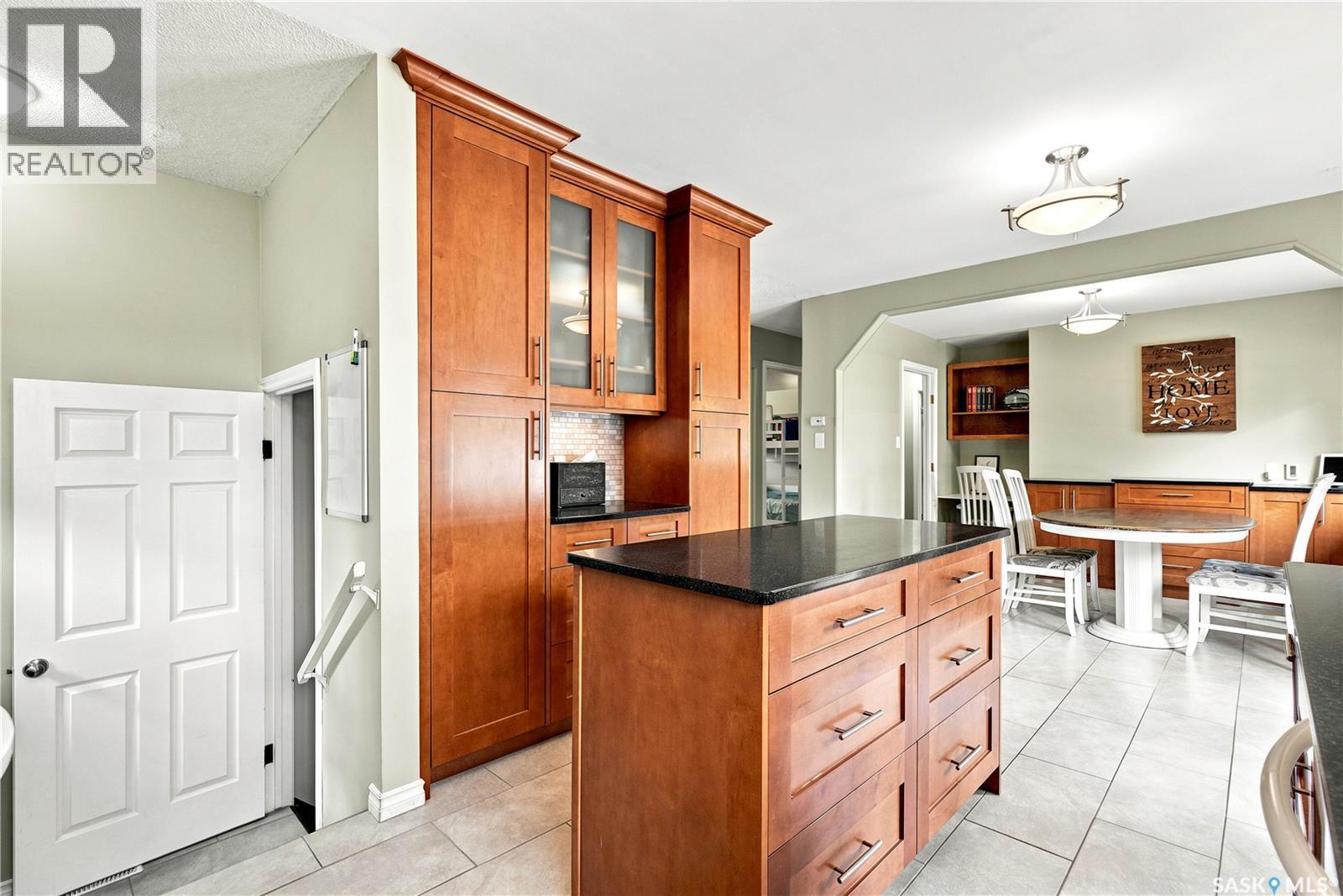 506 Fisher CRESCENT - Image 20