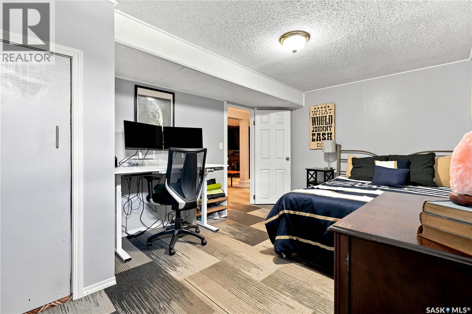 506 Fisher CRESCENT - Image 37