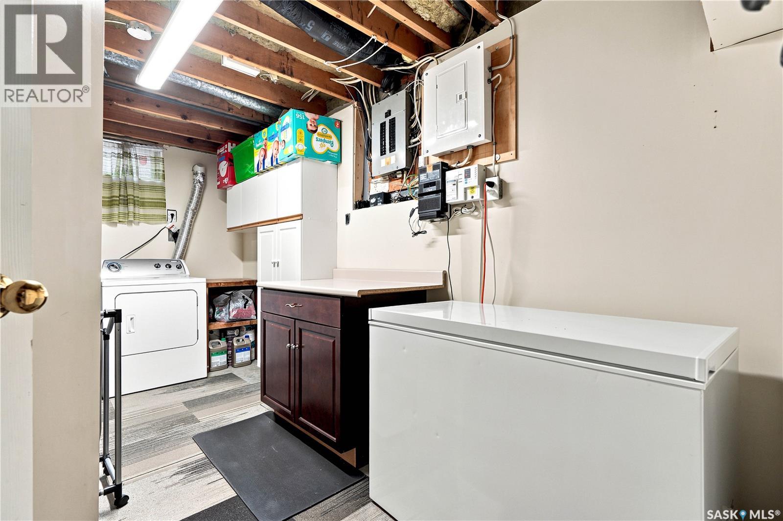 506 Fisher CRESCENT - Image 41