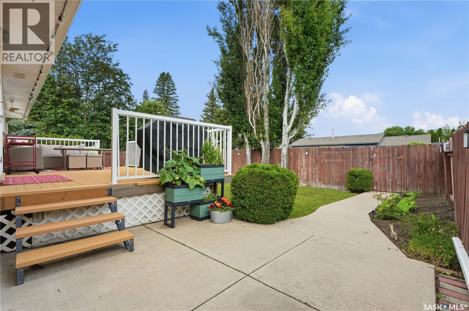 506 Fisher CRESCENT - Image 51
