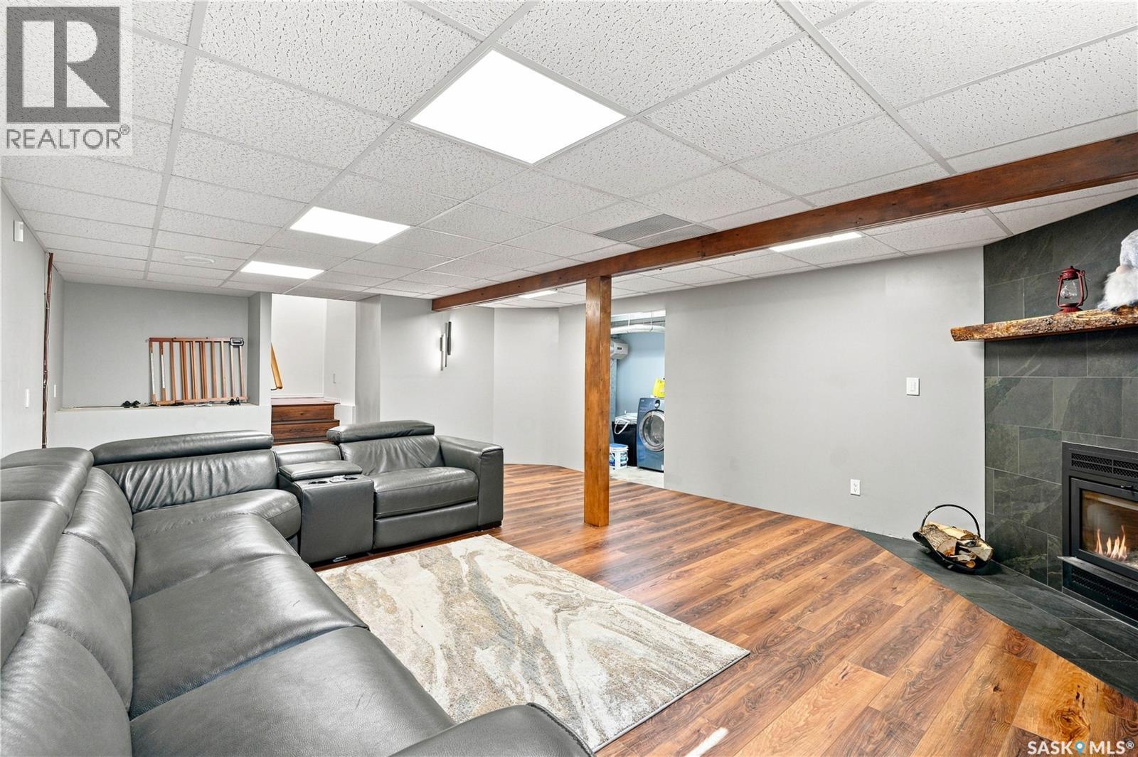 210 Frobisher CRESCENT - 36