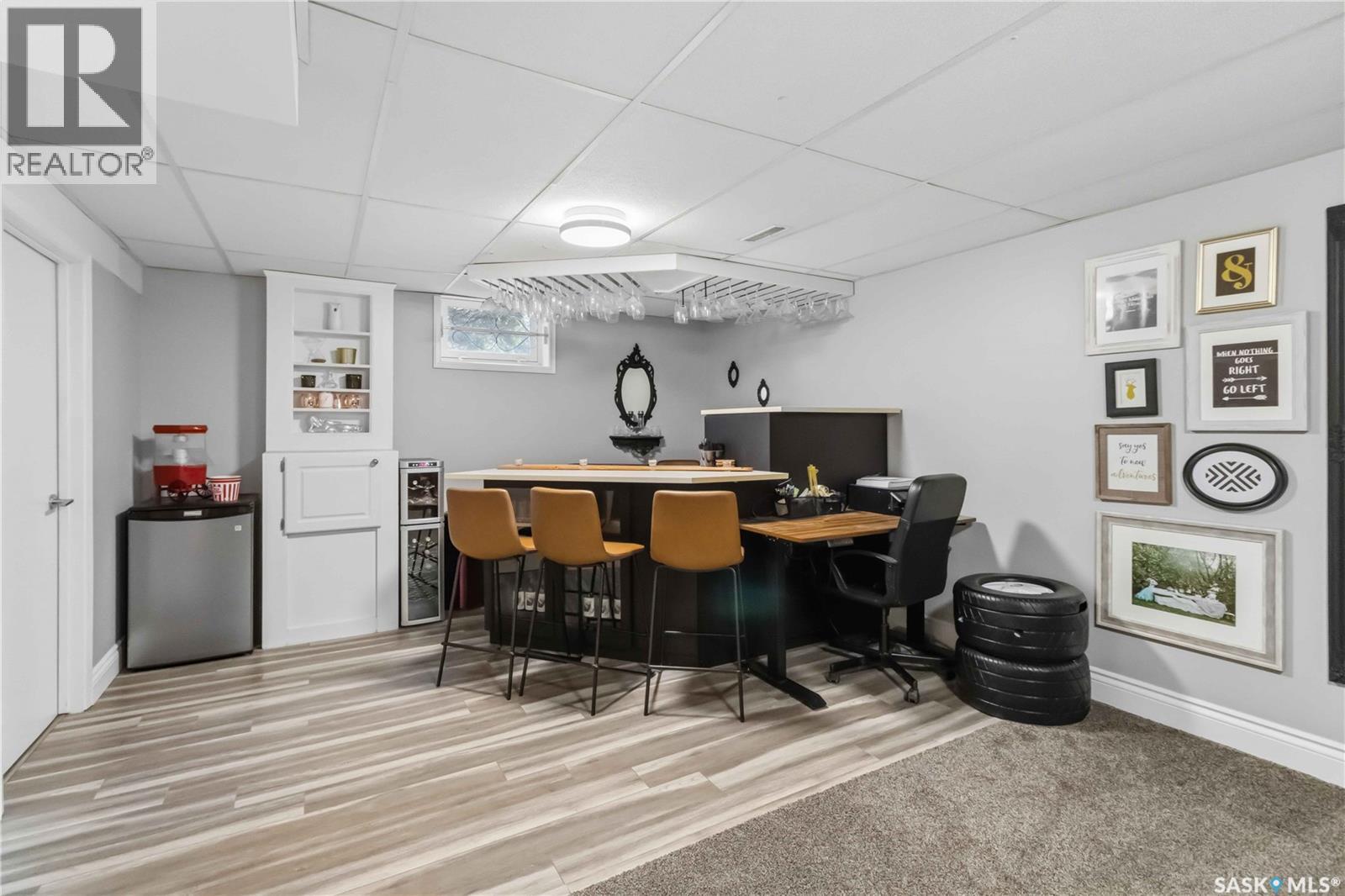 30 Cory PLACE - 32