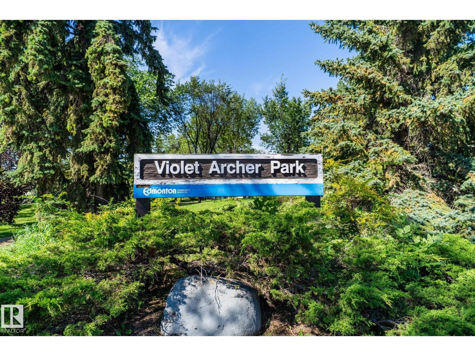 10936 70 AV NW - 49