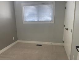 1960 Catalina Crescent, Abbotsford, BC V2T3W1 Photo 8