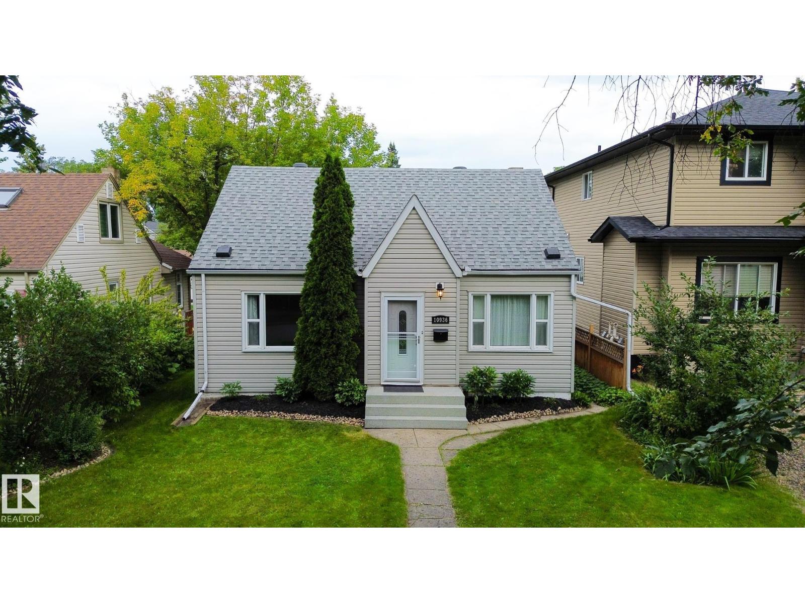 10936 70 AV NW - 2