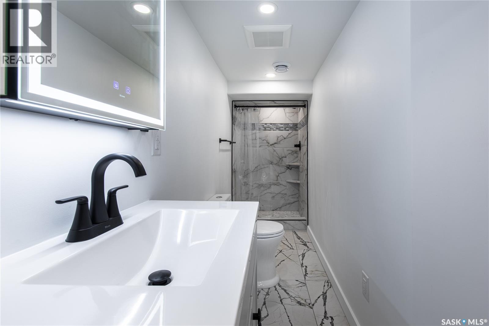 453 LILLOOET STREET W - Image 25