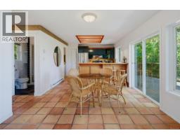 1387 Clun Pl, Sooke, BC V9Z1B1 Photo 11